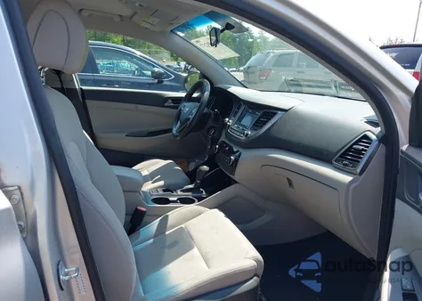 2017 Hyundai Tucson Se z USA, uszkodzony, nr VIN KM8J3CA46HU476445